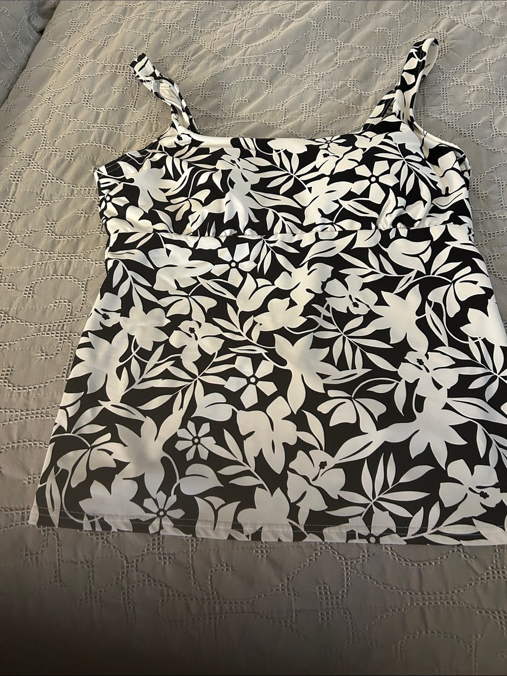 Lands' End Black and White Floral Strap Tankini Top